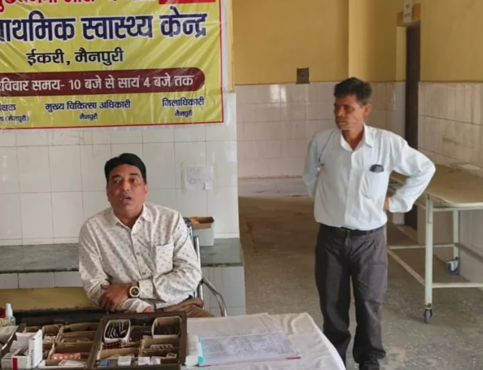 सीएमओ का औचक निरीक्षण: दो कर्मचारियों का वेतन काटने के निर्देश, लैब टेक्नीशियन पर गिरी गाज