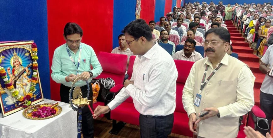 जनगणना राष्ट्र के विकास की आधारशिला, निष्ठा से निभाएं दायित्व: जिलाधिकारी