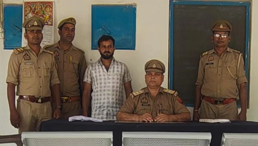 पुलिस  ने 15 हजार का इनामी बदमाश अवैध असलहा सहित गिरफ्तार