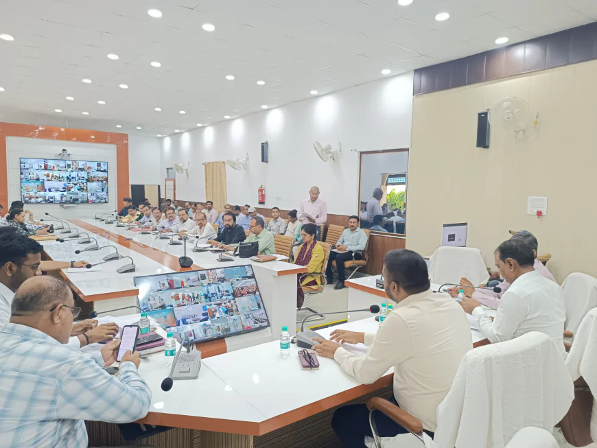 सीएम डैशबोर्ड में जनपद की रैंक सुधारने के निर्देश, निर्माण कार्यों की गुणवत्ता पर जोर