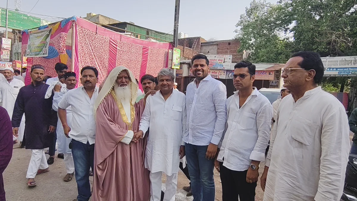 ईद उल अजहा पर डॉ. असीम यादव ने नगरवासियों को दी शुभकामनाएं, भाईचारे का दिया संदेश