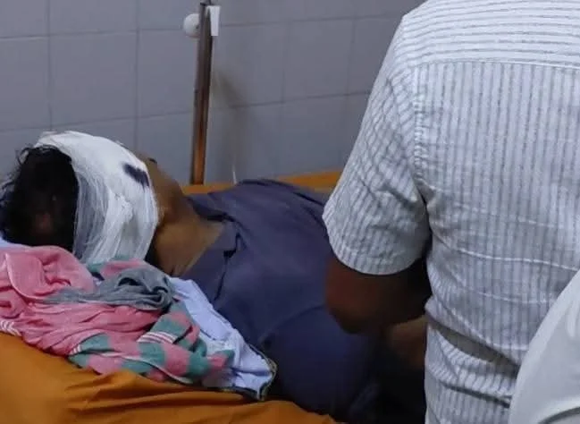 पूर्व जिला पंचायत सदस्य को संदिग्ध परिस्थितियों में लगी गोली, हालत गंभीर