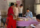सीएमओ ने किया प्राथमिक स्वास्थ्य केंद्रों का औचक निरीक्षण, दो का वेतन रोका* 