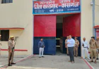 Kasganj news जिलाधिकारी प्रणय सिंह एवं पुलिस अधीक्षक ओम प्रकाश सिंह ने जिला कारागार का किया स्थलीय निरीक्षण।
