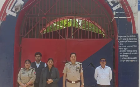 जिला कारागार का औचक निरीक्षण, बंदियों को निःशुल्क विधिक सहायता देने के निर्देश