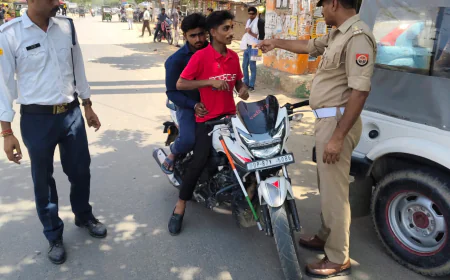 Kasganj news यातायात अभियान चलाकर 113 वाहन चालकों के विरुद्ध की गई कार्यवाही, ₹2,67,500 ऑनलाइन शमन शुल्क अधिरोपित ।