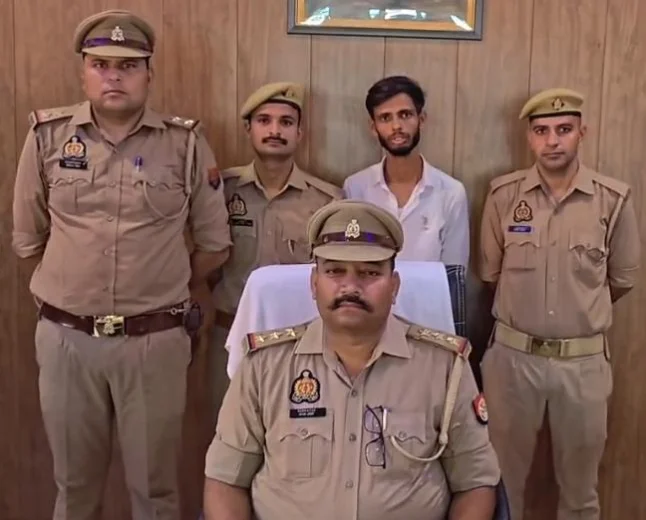 जलेसर पुलिस ने जबरन वसूली के आरोपी को किया गिरफ्तार