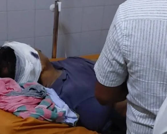 पूर्व जिला पंचायत सदस्य को संदिग्ध परिस्थितियों में लगी गोली, हालत गंभीर