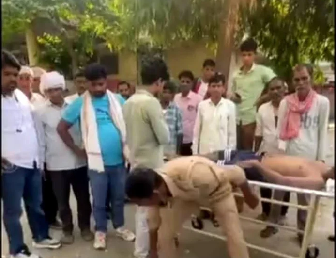 Farrukhabad News : पांचाल घाट पर दोस्तों के सामने गंगा में डूबा 21 वर्षीय युवक