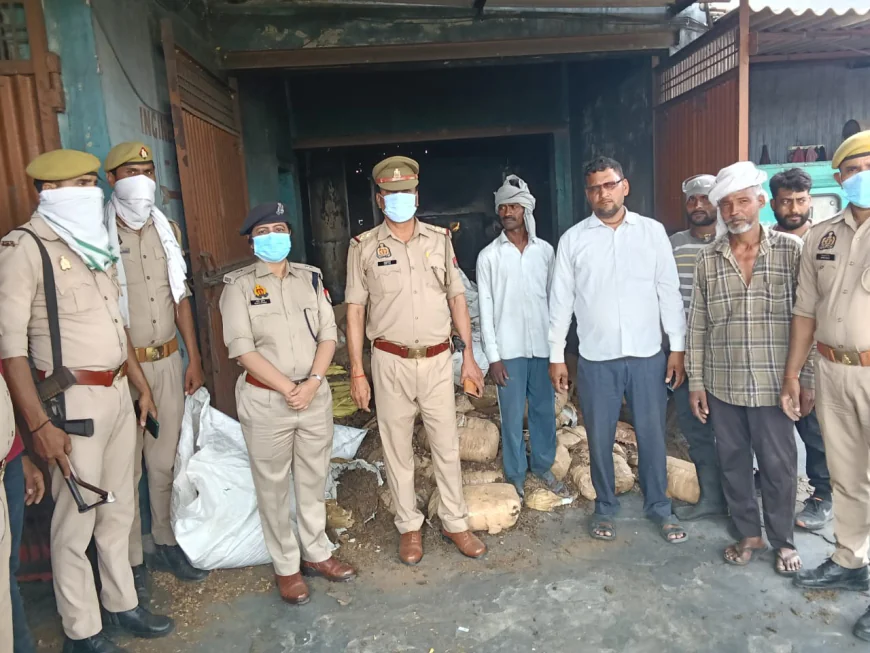 Kasganj news ऑपरेशन दहन" अभियान के तहत जनपद के थाना सहावर पर करीब 78,400,000/- रुपये का गाजा कराया गया विनष्टीकरण ।