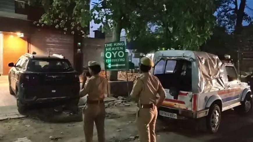 आवास विकास के OYO होटल पर पुलिस का छापा, रिकॉर्ड में भारी गड़बड़ी उजागर