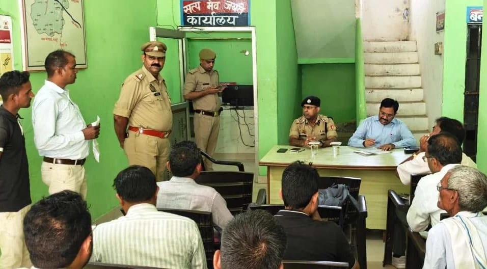 सार्वजनिक भूमि पर अवैध कब्जा करने वालों के खिलाफ होगी प्रभावी कार्रवाई: जिलाधिकारी