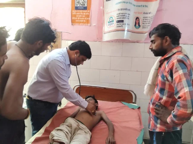 कायमगंज: बूढ़ी गंगा में नहाते समय डूबा 12 वर्षीय चंदन, इकलौते बेटे की मौत
