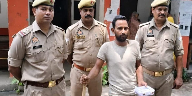 7 महीने से पुलिस को चकमा दे रहा शातिर चोर गिरफ्तार, सोने के गहने और नकदी बरामद