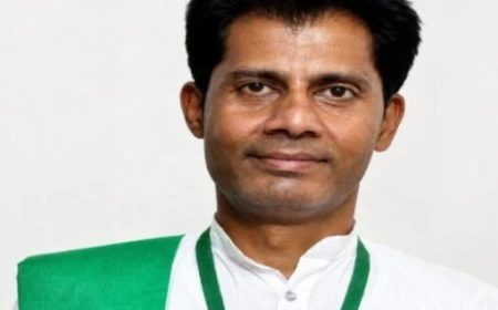 कायमगंज में भाकियू लोकशक्ति जिलाध्यक्ष अली कायम गिरफ्तार, समर्थकों में आक्रोश