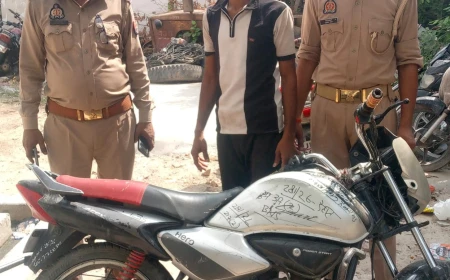 एटा पुलिस ने तीन वाहन चोर दबोचे, दो चोरी की बाइक बरामद
