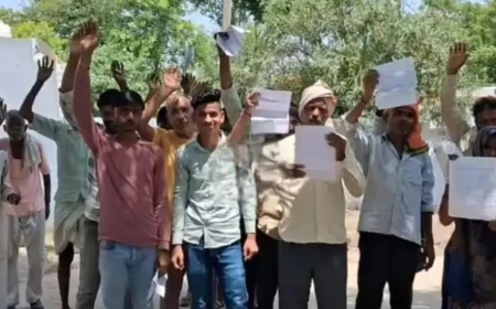 राशन वितरण में गड़बड़ी को लेकर फूटा ग्रामीणों का गुस्सा, जांच के आदेश