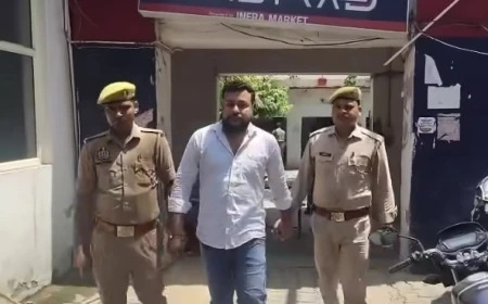 Etah News : ईंट ट्रैक्टरों से गुंडा टैक्स वसूलने वाला युवक गिरफ्तार, पुलिस ने भेजा जेल