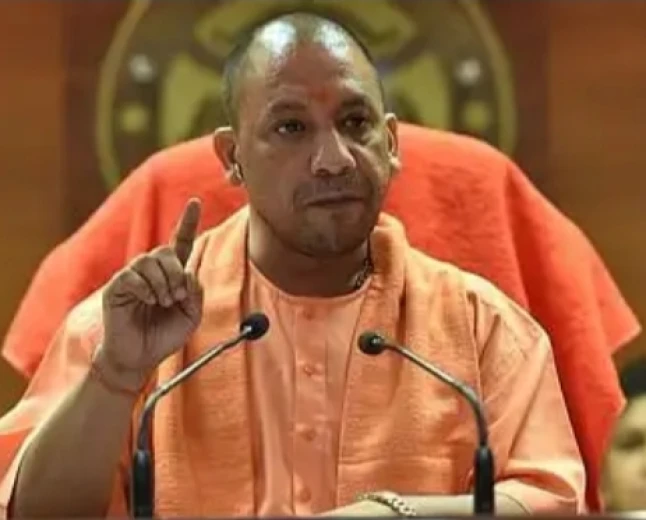 सनातन व नारी सम्मान पर बड़ी लकीर खींचते योगी