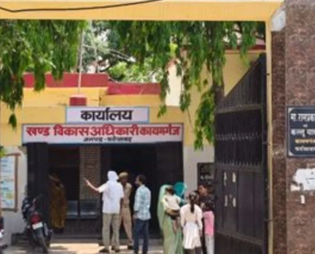 बेटे का मृत्यु प्रमाण पत्र बनवाने गए  पूर्व प्रधान, सिस्टम ने उन्हें ही ‘मृत’ बना दिया