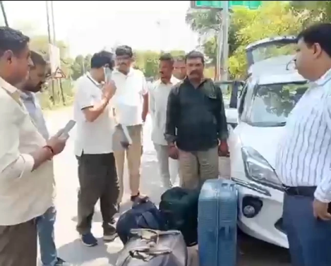 एटा कनेक्शन के साथ 21 लाख की गांजा खेप बरामद: ओडिशा से आए दो अंतरराज्यीय तस्कर गिरफ्तार