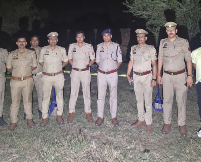 पुलिस मुठभेड़ में दो वाहन चोर गिरफ्तार, पांच चोरी की बाइक बरामद