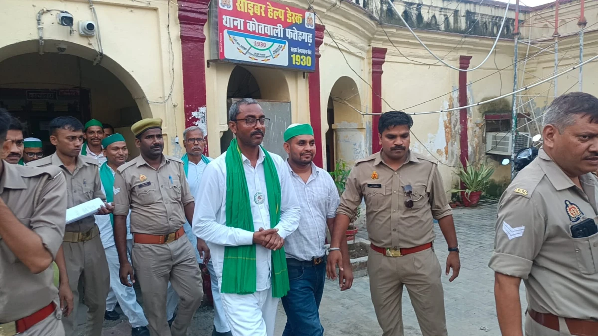 कलेक्ट्रेट गेट विवाद: भाकियू (टिकैत) जिलाध्यक्ष अजय कटियार समेत कई हिरासत में