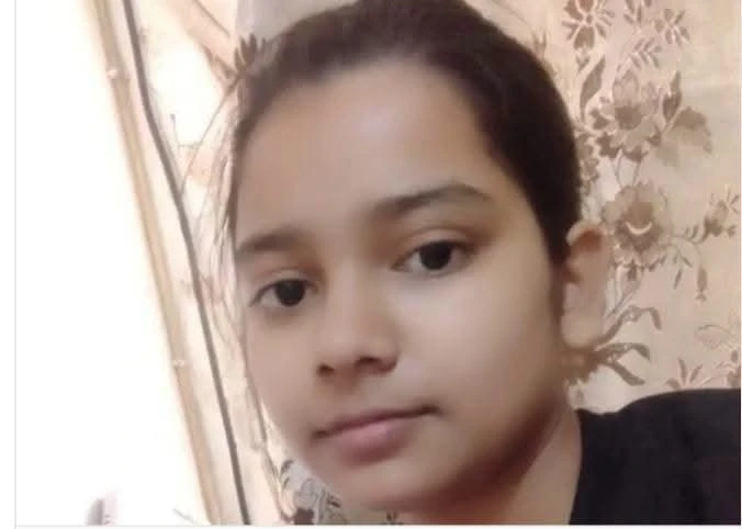 फर्रुखाबाद में DU छात्रा ने फौजी पिता की राइफल से दी जान, परिवार सदमे में