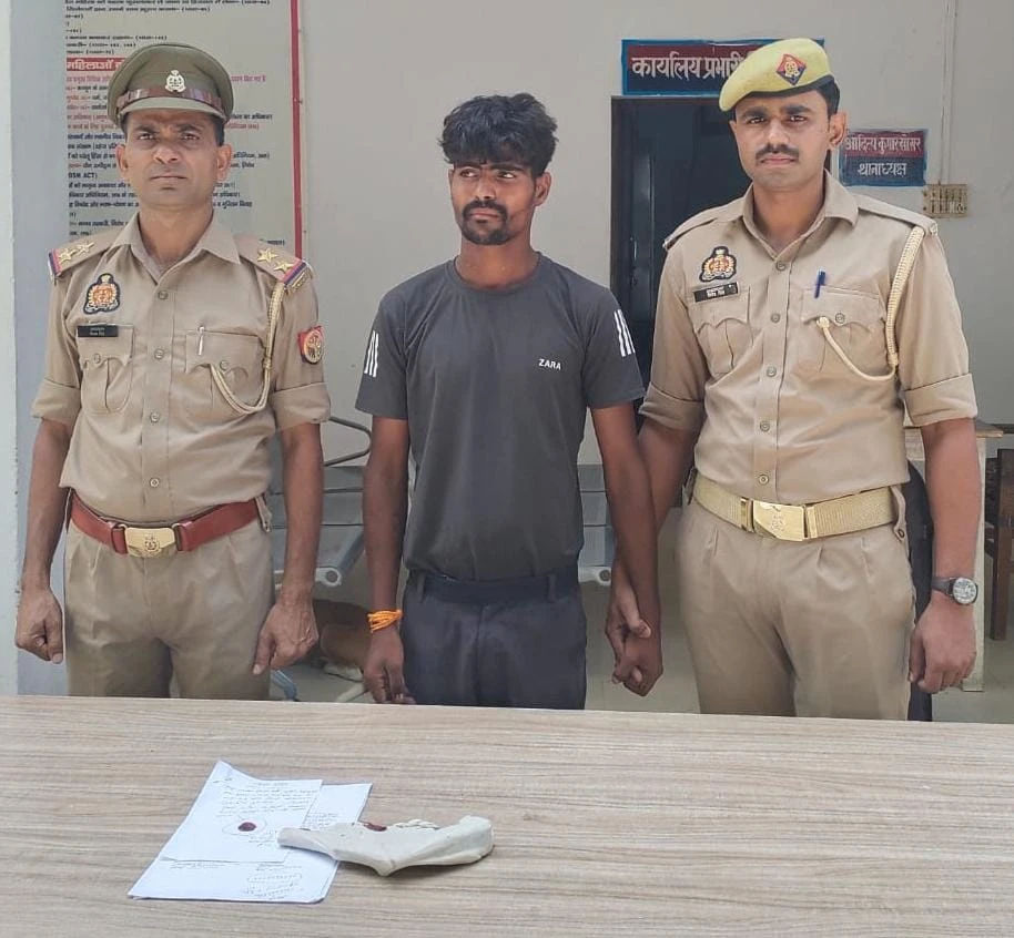 अवैध तमंचा और कारतूस के साथ युवक गिरफ्तार, पुलिस ने आर्म्स एक्ट में दर्ज किया मुकदमा