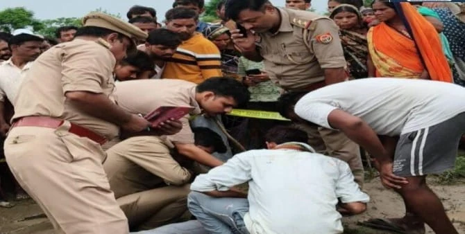 झोलाछाप डॉक्टर की हत्या से गंगापार सवासी में सनसनी, खेत में मिला शव