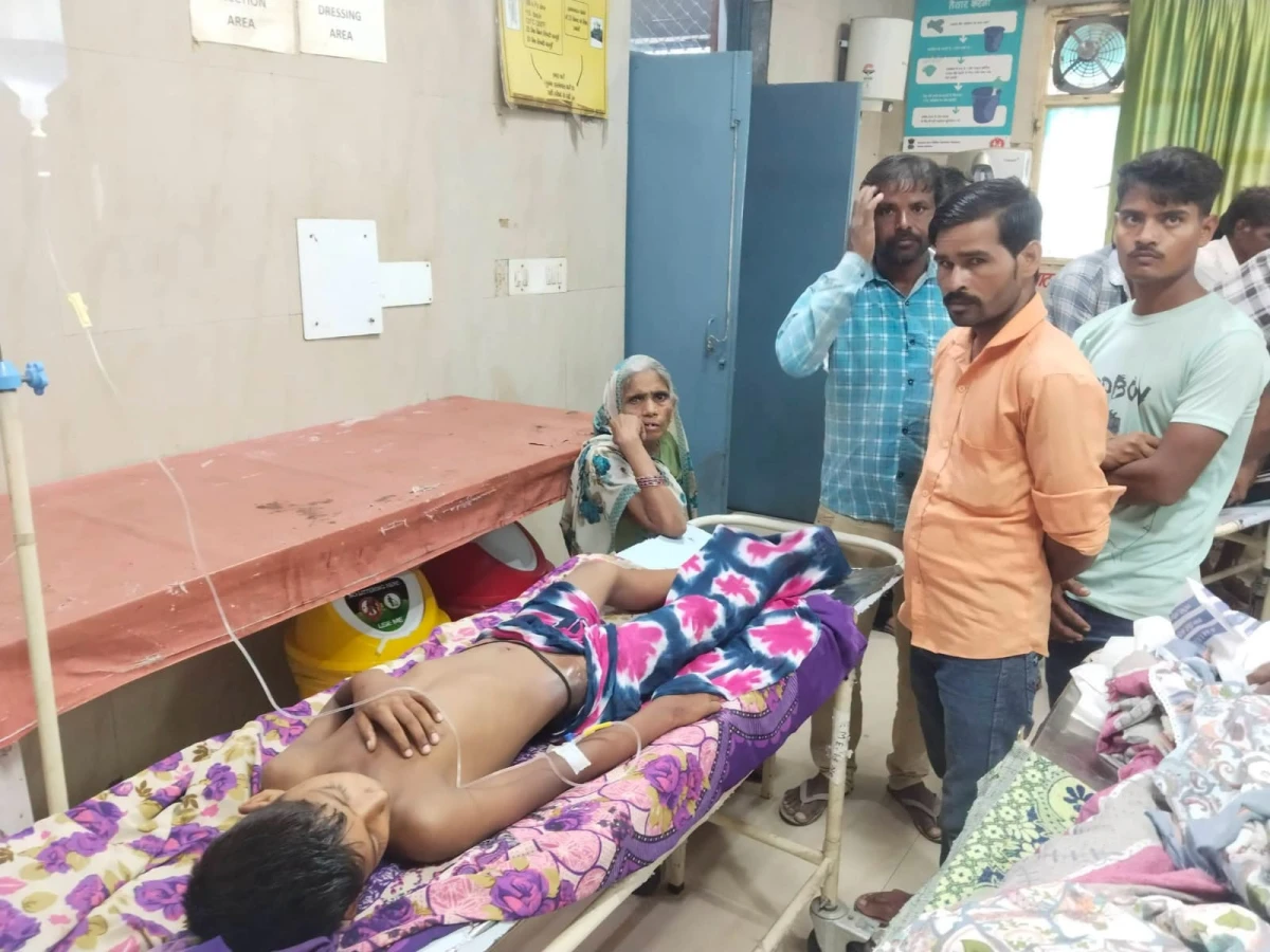 33 हजार वोल्ट लाइन की चपेट में आया बच्चा गम्भीर,  हायर सेंटर रेफर