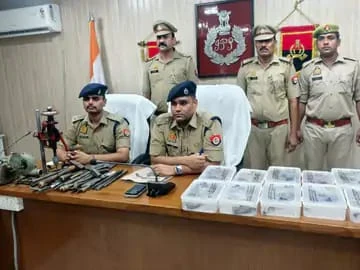अवैध शस्त्र फैक्ट्री का भंडाफोड़, एक आरोपी, 8 तमंचे  व उपकरण सहित गिरफ्तार