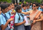 सेंट मैरीज़ स्कूल मैनपुरी में पेपर बैग डे 