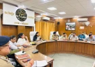 10 दिन में पूरी करें फायर, बिजली और भवन सुरक्षा के मानक, वरना होगी कार्रवाई: डीएम