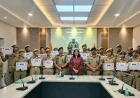20 सिपाहियों के दरोगा बनने पर एसपी ने किया सम्मानित