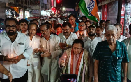 कैंडल मार्च की गूंज: NEET अभ्यर्थियों के समर्थन में कांग्रेस का शक्ति प्रदर्शन