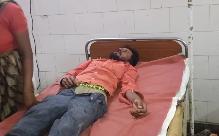 बाजार में दबंगई का तांडव! युवक को दौड़ा-दौड़ाकर पीटा, पुलिस पर कार्रवाई न करने का आरोप