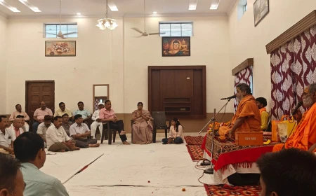 सत्संग और नाम जप ही भवसागर से पार होने का सरल मार्ग: जगदाचार्य श्रीस्वामी उपेंद्रानंद महाराज
