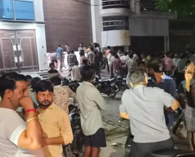 चोरी से रोकने पर ममेरे देवर ने भाभी का रेता गला, फिर खुद फांसी लगाकर दी जान