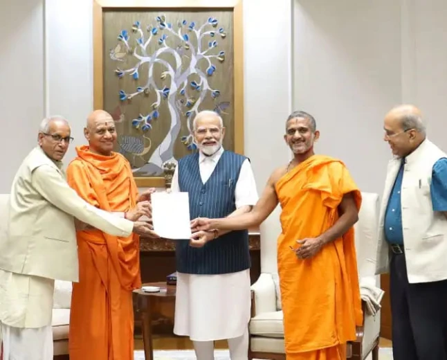 न माथे पर शिकन, न किसी तरह की लाज या शरम : इतनी ढिठाई कहाँ से आती है?