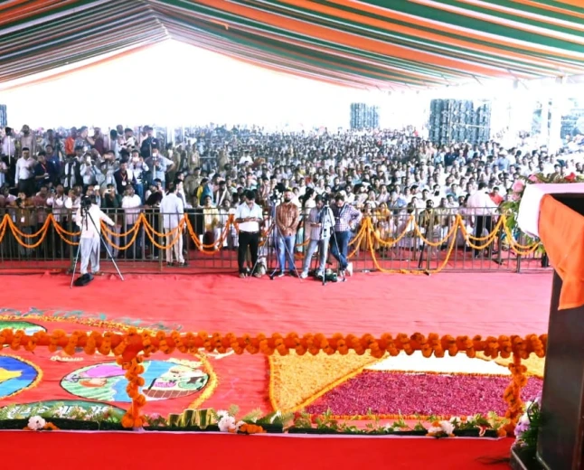विकास और सुशासन से बदली मैनपुरी की पहचान: मुख्यमंत्री योगी आदित्यनाथ ने दी ₹682.93 करोड़ की सौगात