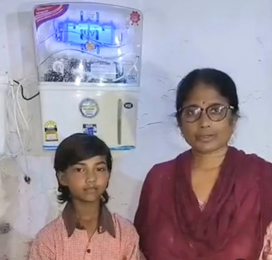 मैनपुरी: मासूम की गुहार पर जागा प्रशासन, वायरल वीडियो के बाद स्कूल में लगा आरओ