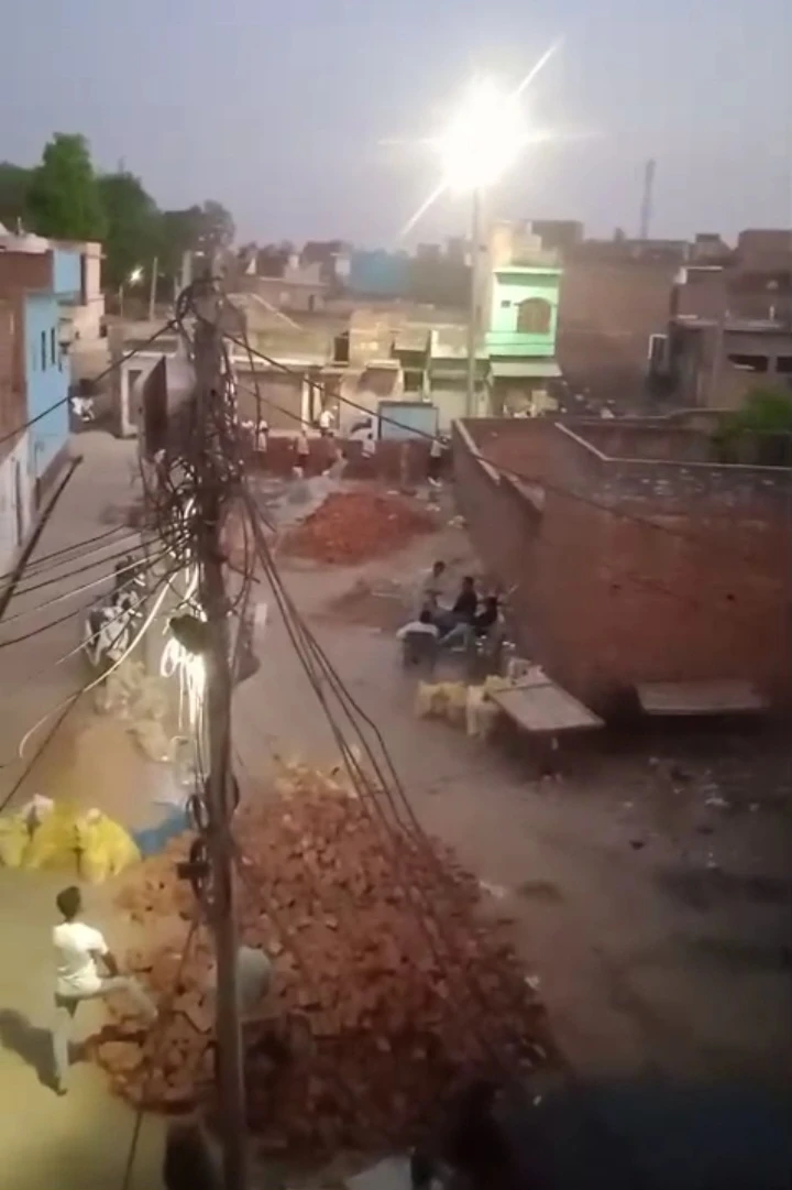 न्यायालय ने थाना प्रभारी समेत छह लोगों पर एफआईआर दर्ज करने के दिए निर्देश
