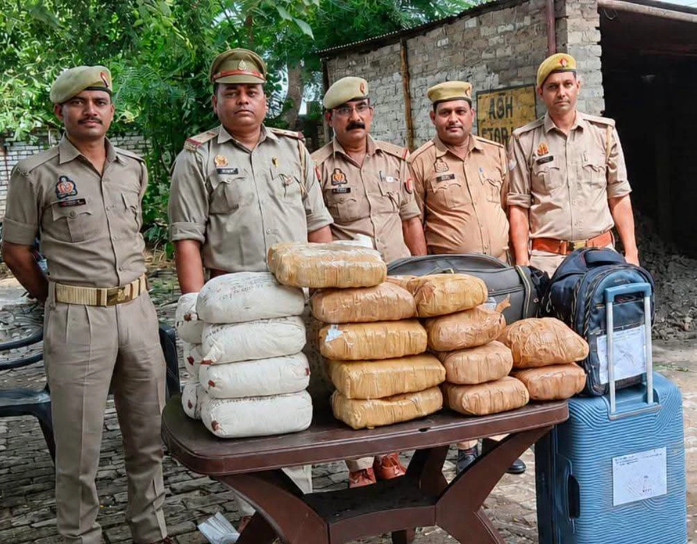 फतेहगढ़ पुलिस का ऑपरेशन दहन: 64 किलो से अधिक गांजा नष्ट