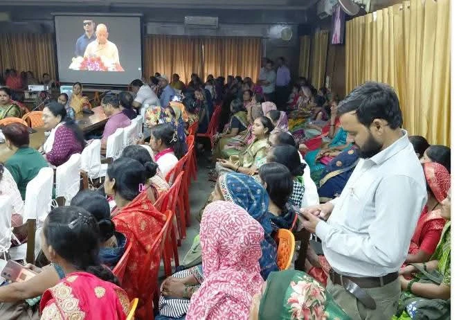 रक्षाबंधन 2024: यूपी में महिलाओं के लिए रोडवेज बसों में मुफ्त यात्रा