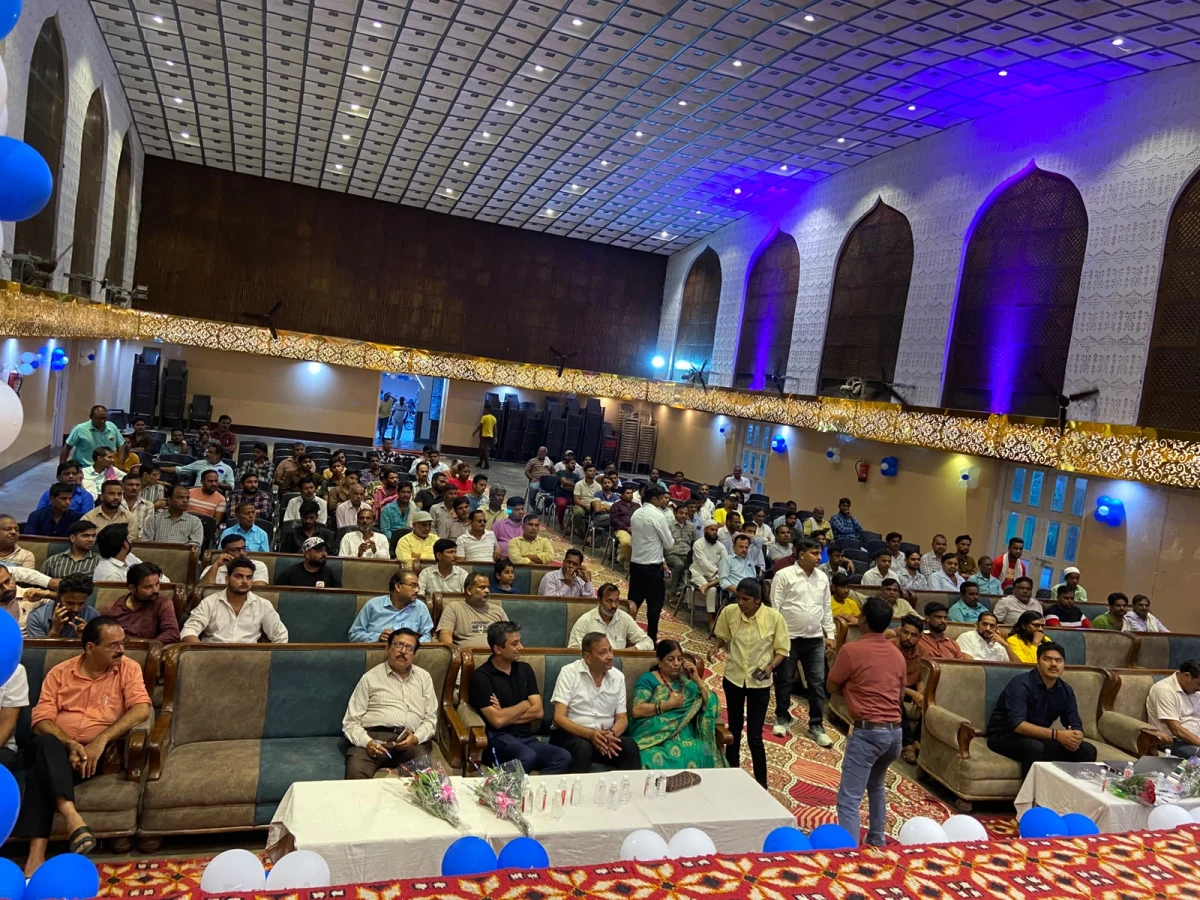 कायमगंज में ज्ञान मिल्क प्रोडक्ट्स का हलवाई-बावर्ची सम्मेलन: गुणवत्ता पर जोर