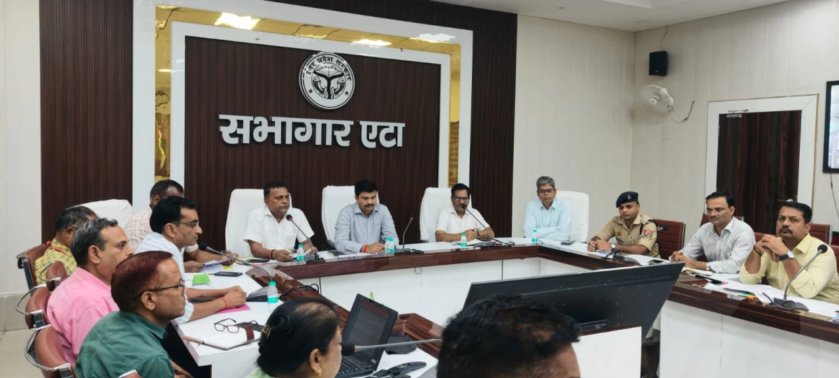 हर घर तिरंगा अभियान को सफल बनाने के निर्देश, 15 अगस्त तक जनपद में लहराए जाएंगे चार लाख तिरंगे