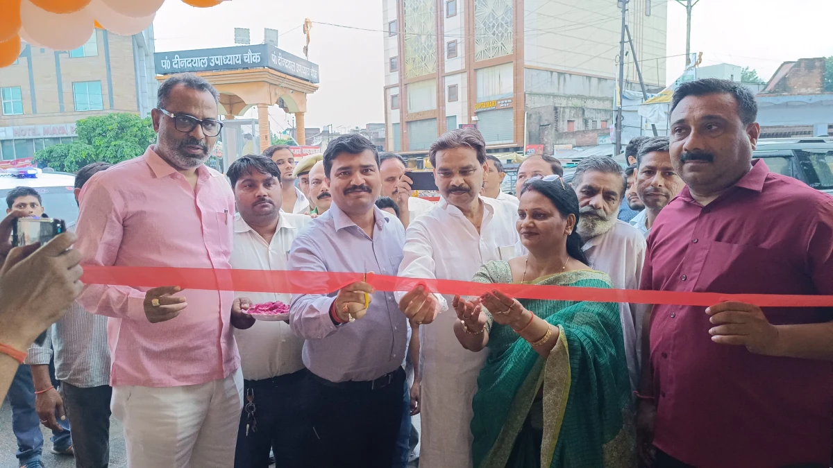 कांवड़ यात्रियों की सेवा के लिए सुविधा केंद्र शुरू, डीएम बोले- जनसहभागिता से यात्रा होगी सुरक्षित