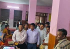 एमएलसी अनूप गुप्ता के जन्मदिन पर अस्पताल में गर्भवती महिलाओं और प्रसूताओं को बांटे फल