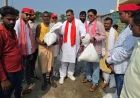 फर्रुखाबाद: बाढ़ पीड़ितों के लिए मसीहा बने सपा जिलाध्यक्ष नदीम फारुकी